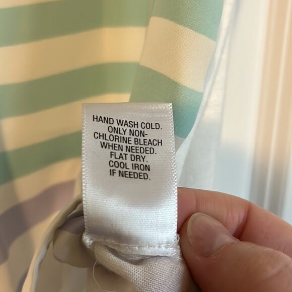 ⚡️ 3 for $20 ⚡️ELLE Cap Sleeve Striped Blouse - Picture 9 of 9